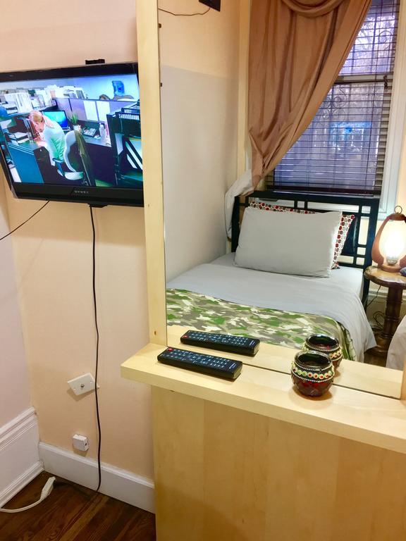 Comfy Guesthouse & Suite Toronto Zewnętrze zdjęcie