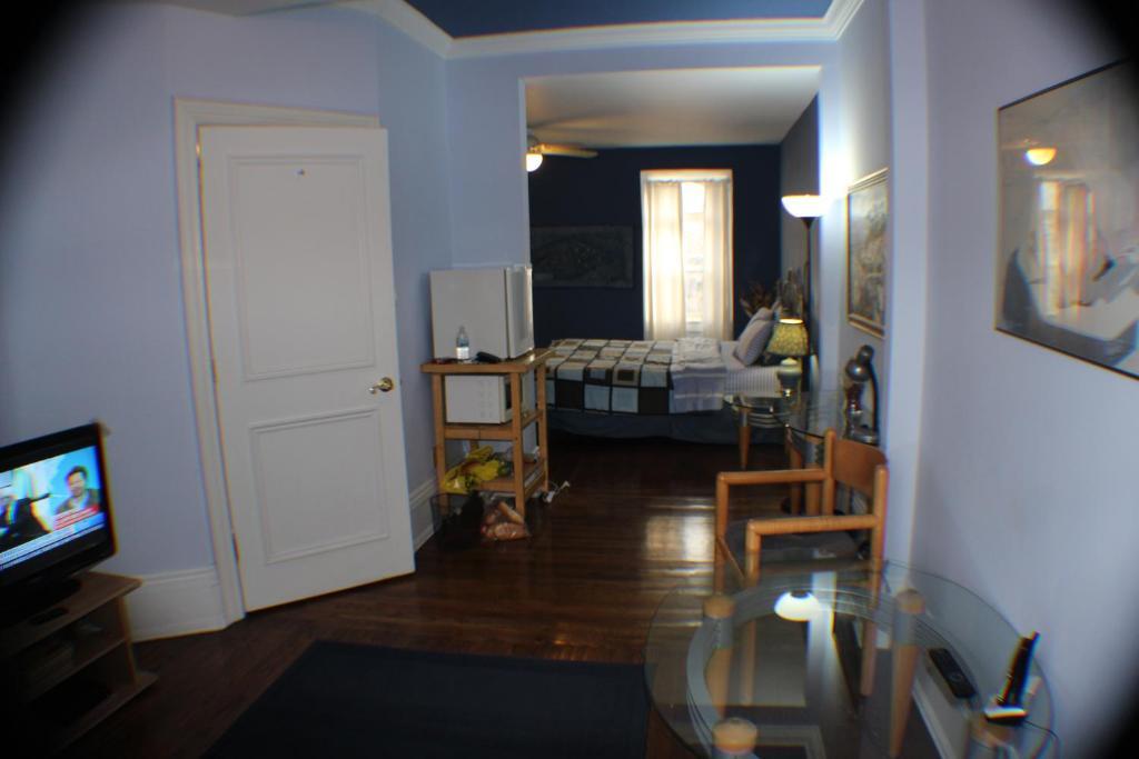 Comfy Guesthouse & Suite Toronto Zewnętrze zdjęcie